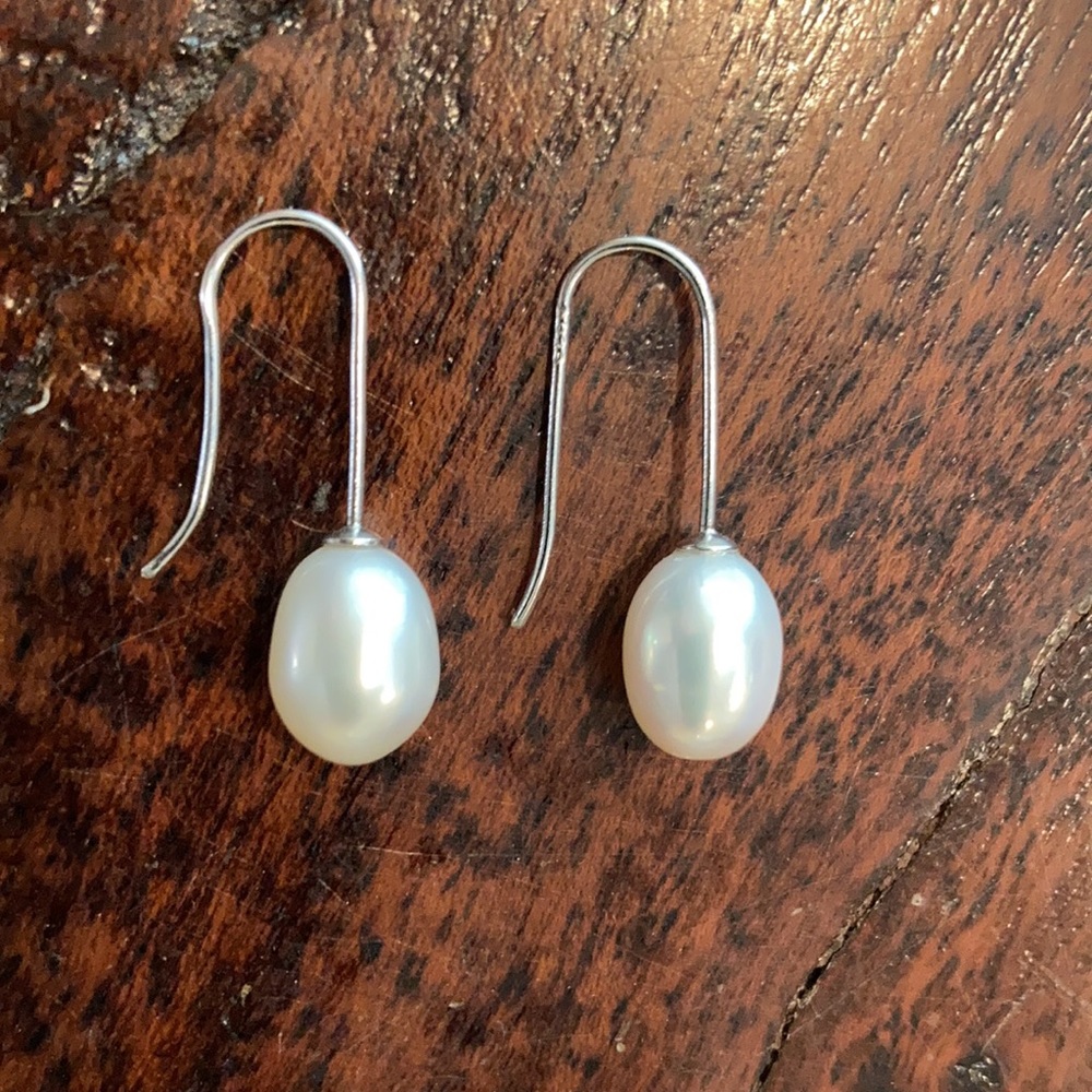 FW Pearls in Sterling - Picture 2 of 9